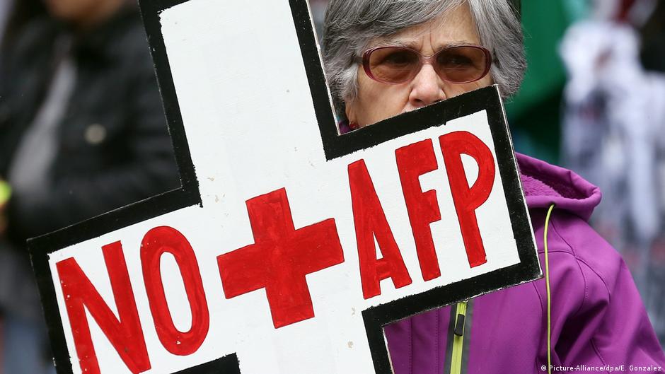 In Chile, each worker is obliged to contribute 10% of their monthly salary to one of seven Pension Fund Administrators (AFP) to cover labor retirement once a woman turns 60 and a man turns 65.