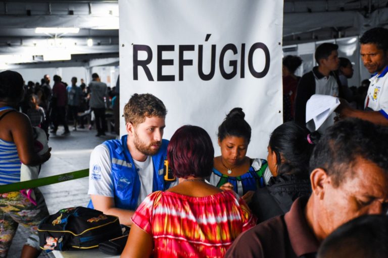 With fewer Venezuelans, the number of new refugees in Brazil drops 91%