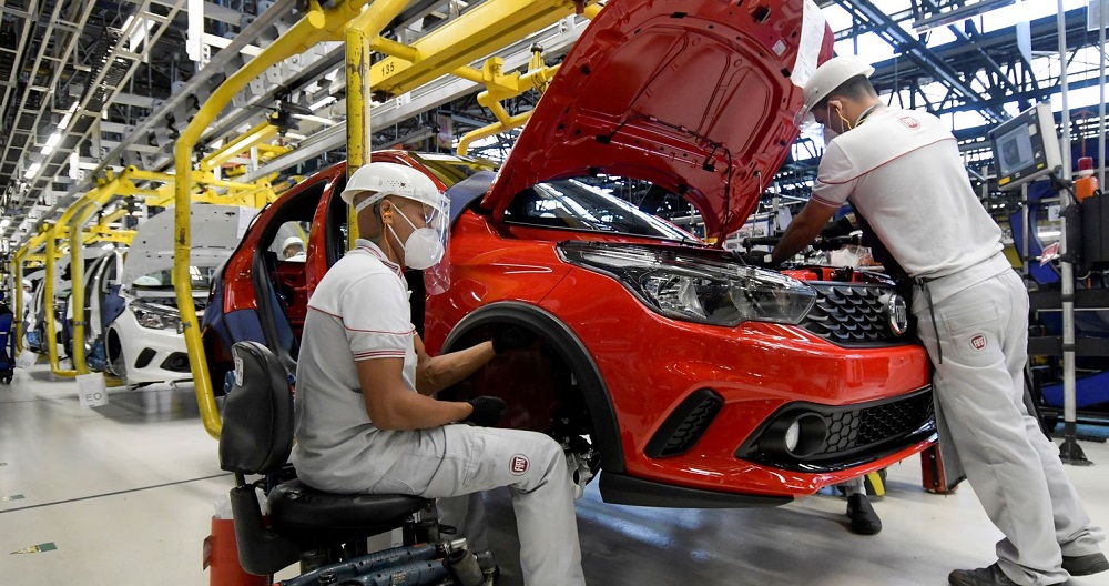 Industrial slump in Brazil: automakers’ worst sales in 17 years; lowest production in 2 1/2 years