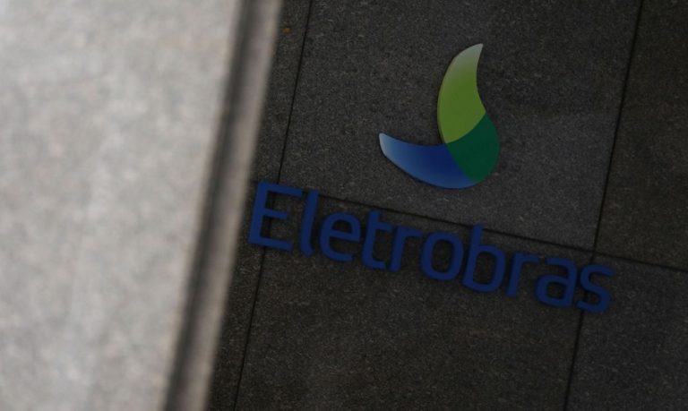 Shareholders to decide on Brazil’s Eletrobras capitalization this Tuesday