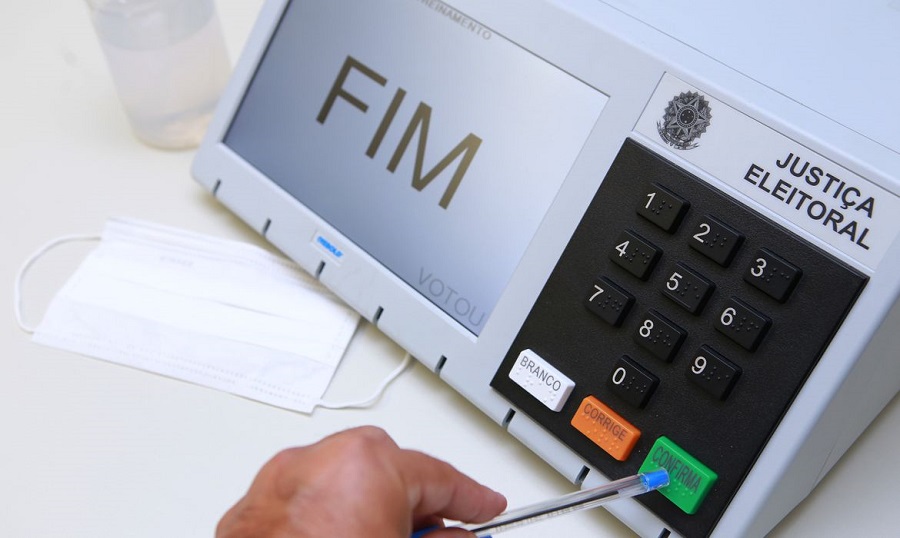 Brazil: Armed Forces urge Electoral Court to improve electronic ballot boxes for 2022 presidential election