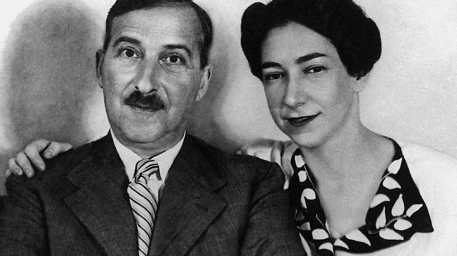 Stefan and his wife Lotte Zweig. (Photo internet reproduction)
