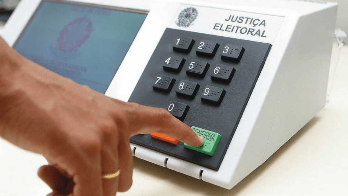 Brazilians go to the polls to elect the President of the Republic, governors, senators, and federal, state, and district deputies on October 2. Any second round will be held on October 30.