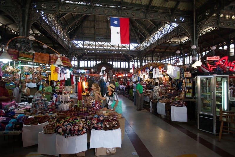 Specialty stores (generally mid-sized stores selling a single merchandise category) recorded a weekly increase of 1.5%, and non-specialty stores (department stores/wholesale stores) registered an increase of 3.8%. Supermarkets posted a 4.3% increase over the third week of 2022.