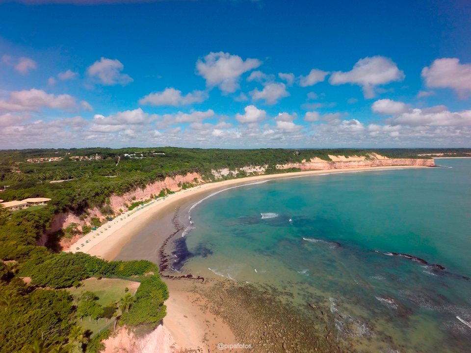 Baía dos Golfinhos: Praia da Pipa, Rio Grande do Norte, Brazil