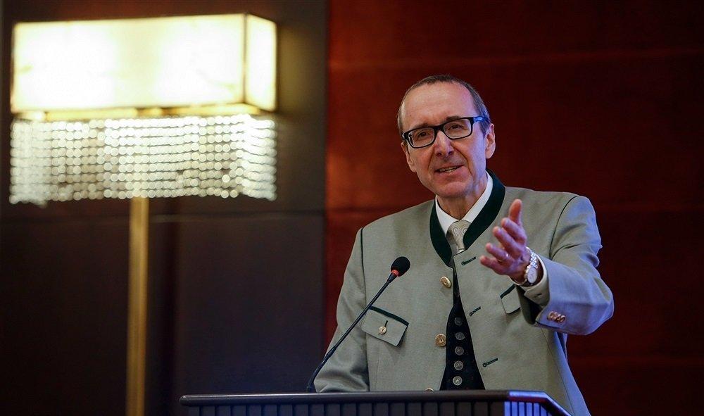 Dr. Stefan Scholz, Ambassador of the Republic of Austria. (Photo internet reproduction)