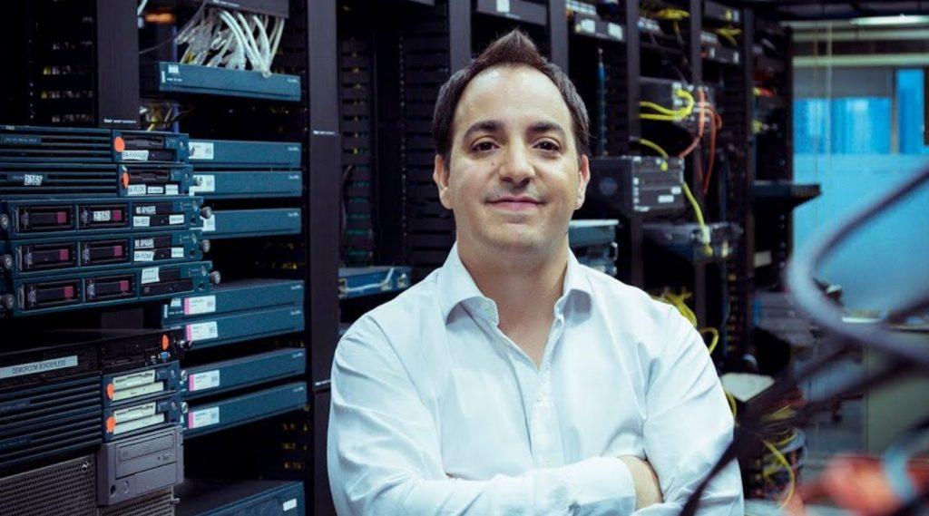 VU's founder and CEO, Sebastián Stranieri.