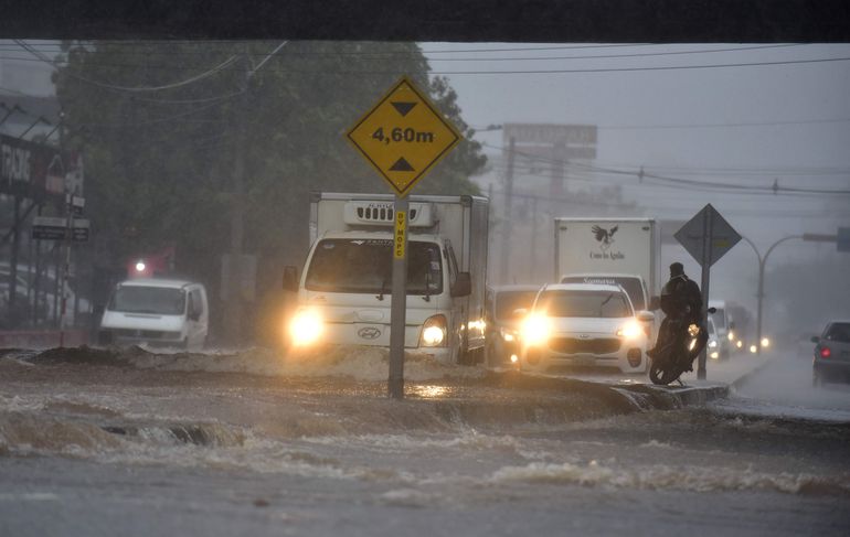 paraguay-temporal
