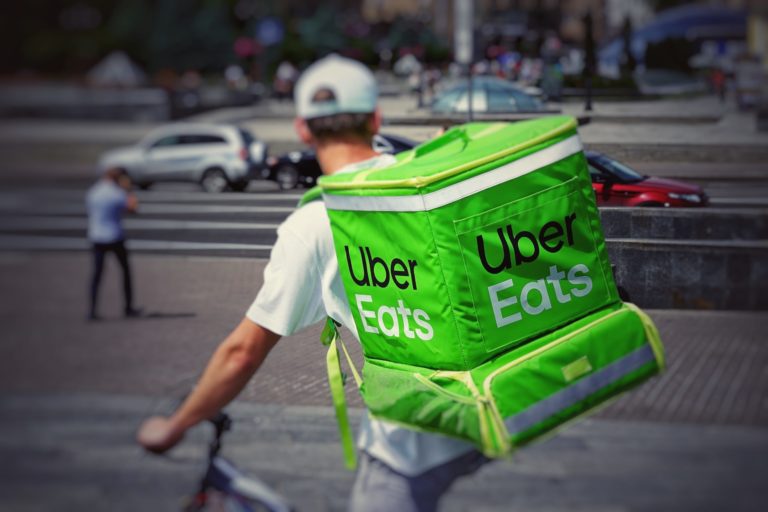Uber Eats stops working in Brazil from this March 8