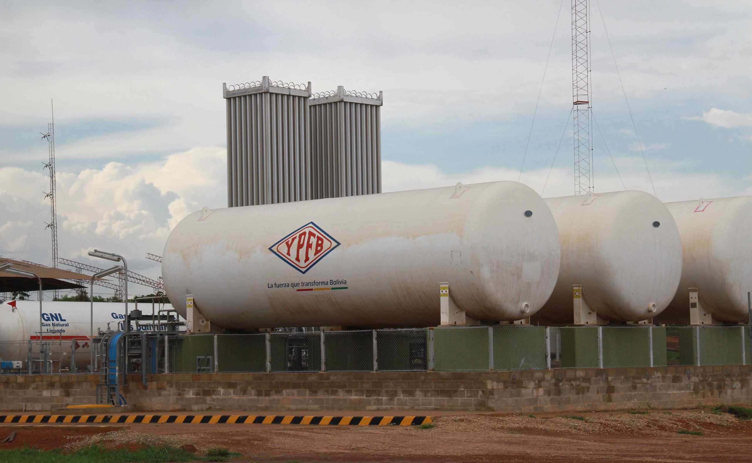 Bolivia certified in 2018 its proven natural gas reserves at 10.7 TCF, with a life estimate of about 15 years.