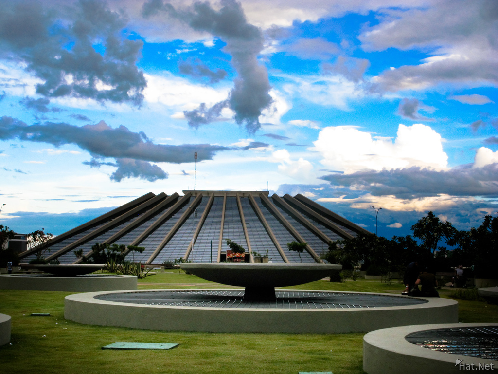 Teatro Nacional Cláudio Santoro. (Photo internet reproduction)