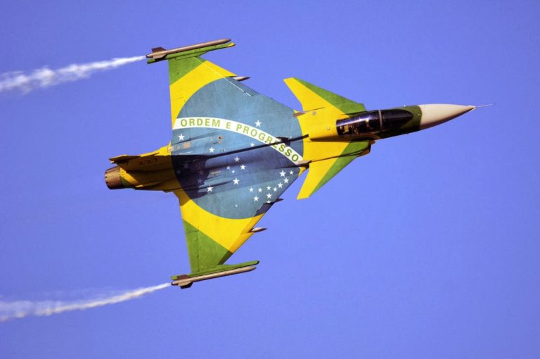 What and how many fighter planes does Brazil have to attack and defend itself?