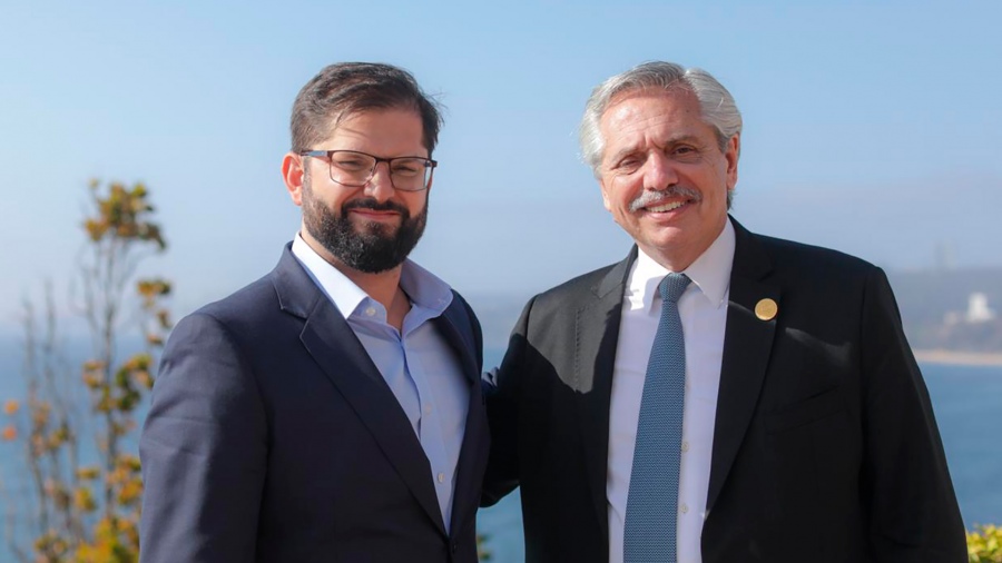 Gabriel-Boric-con-Alberto-Fernandez