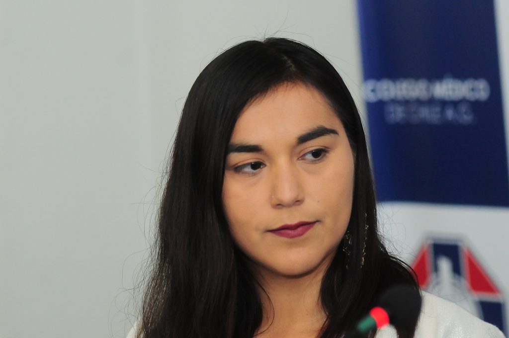 Izkia Siches