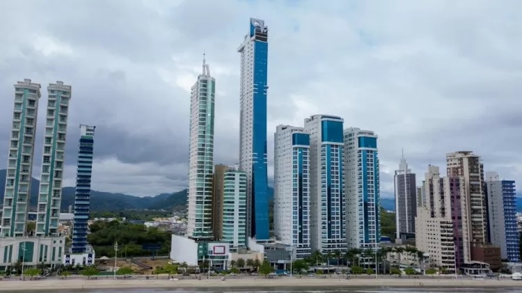 Epic Tower in Balneário Camboriú, Santa Catarina.