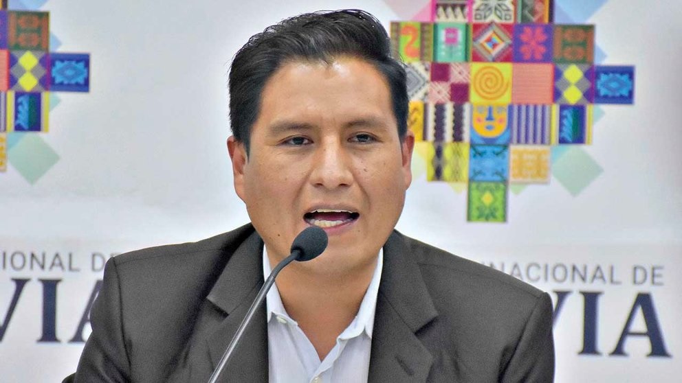 Bolivian Health Minister Jeyson Auza.