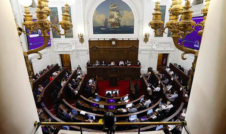 Controversy in Chile over the formula to approve laws that would establish the new Constitution