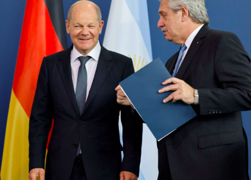Fernandez-Scholz