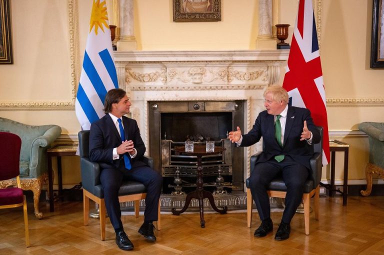 UK bets on a “renaissance” of the relationship with Uruguay