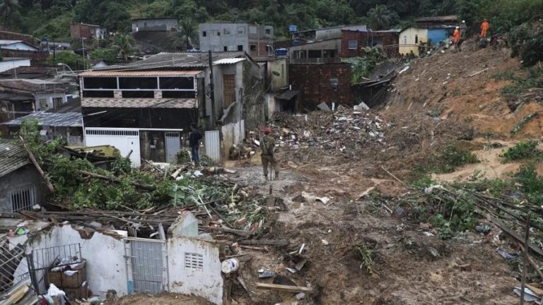 The last body is found and there are already 128 dead in northeast Brazil