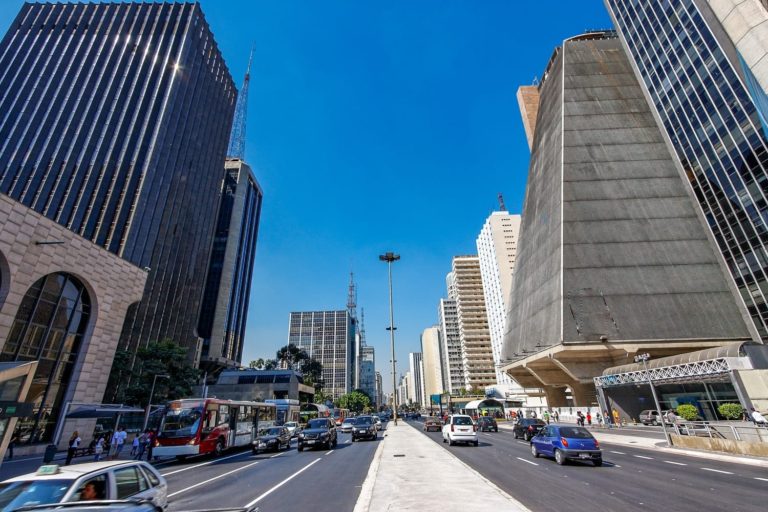 Bolsonaro receives 40.3% of voting intentions in São Paulo state and Lula da Silva 35.5%