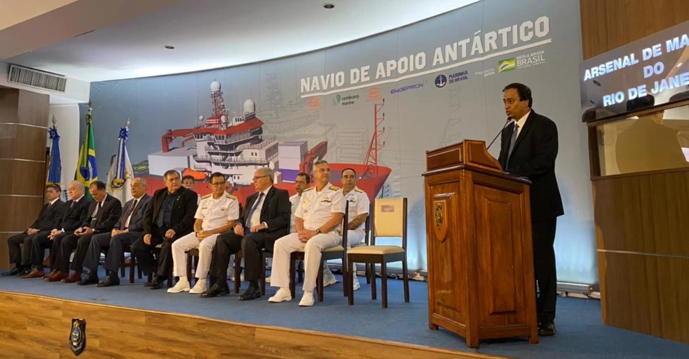 The new vessel should be delivered in 2025.