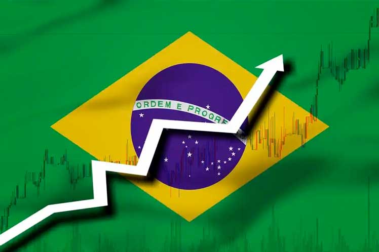 Brazil raises its economic growth forecast for 2022 to 2%