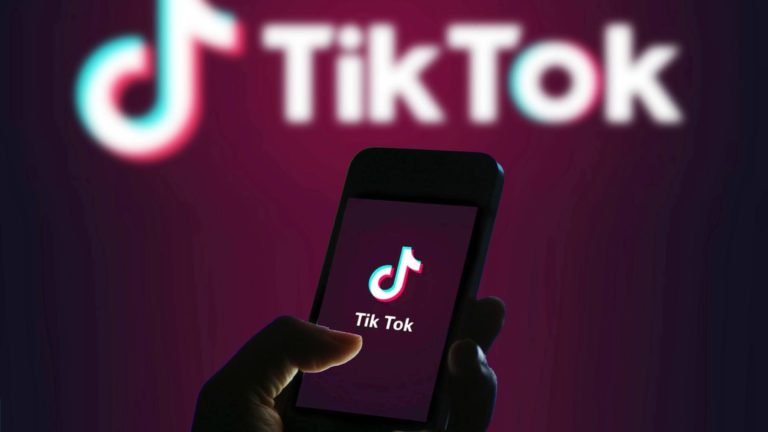 TikTok is the most used social network by kids and teens in Brazil