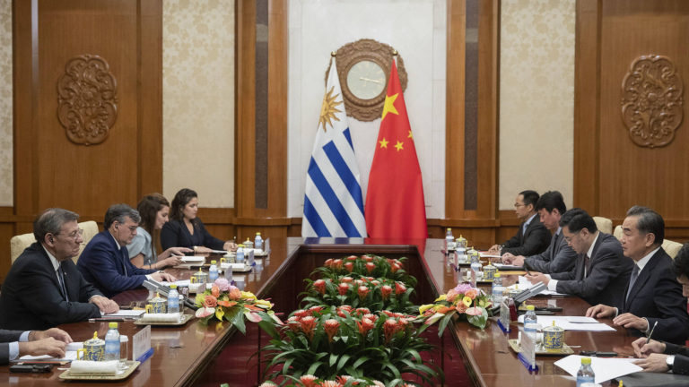 Uruguay and China prepare to sign free trade agreement