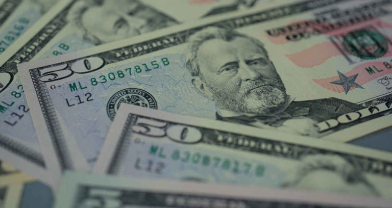 Brazil: US dollar drops to R$5.34 with relief in the foreign market