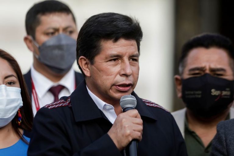 Prosecutors to investigate Peru’s president for influence peddling