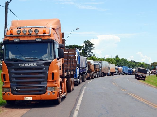 Paraguay: New round between truckers and government over diesel price