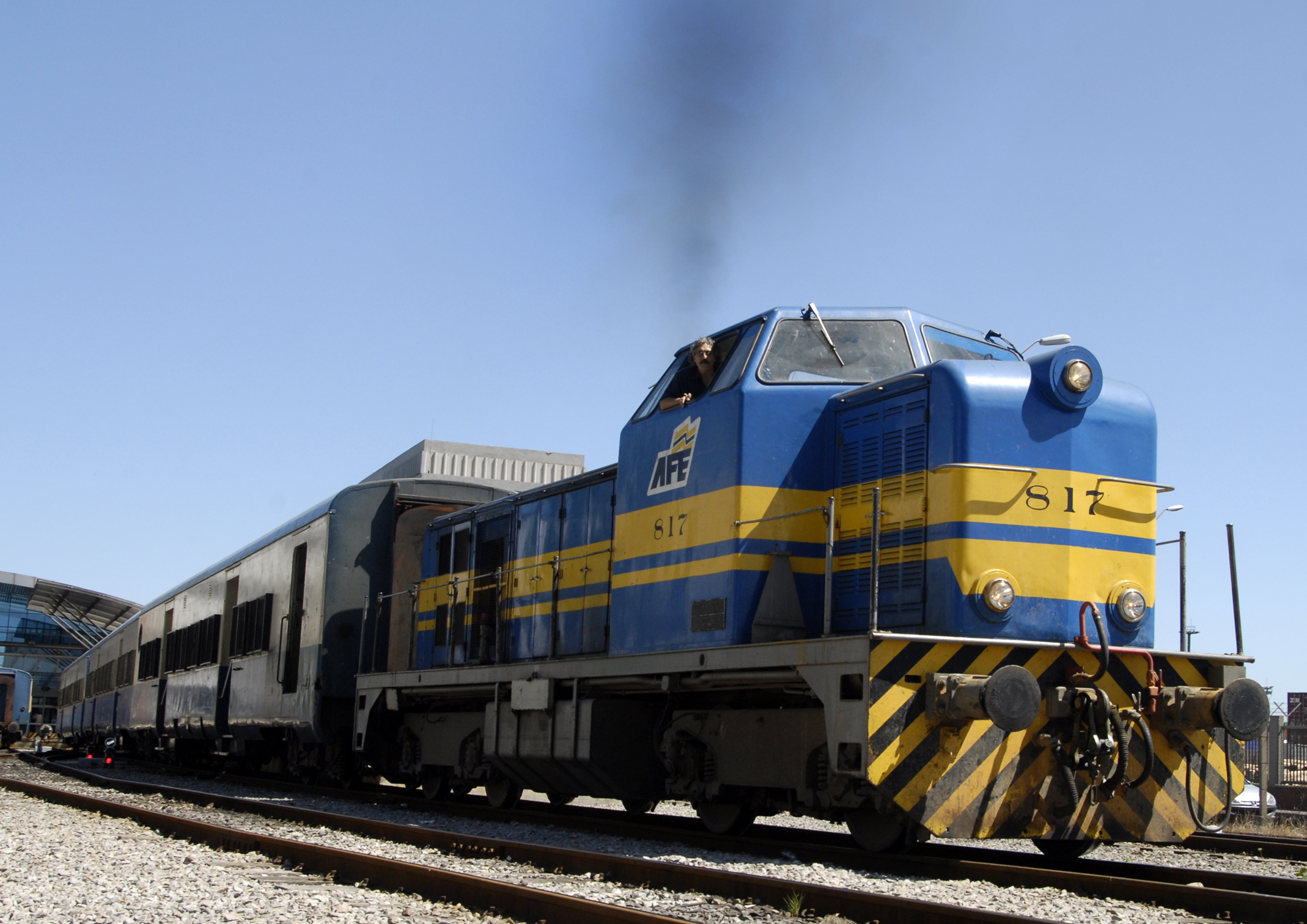 In 1952, AFE was created, the entity that received 2,950 kilometers of tracks for its administration.