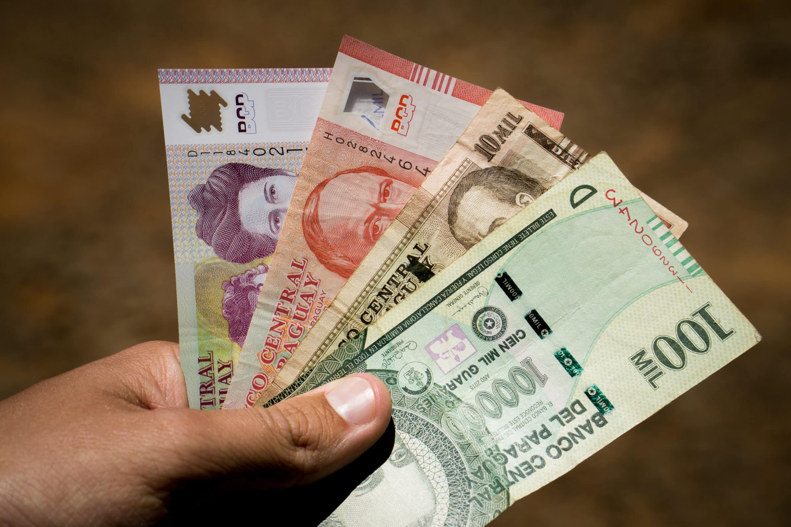 Various,Banknotes,Of,Paraguayan,Guaraní,(pyg),,Currency,Of,Paraguay