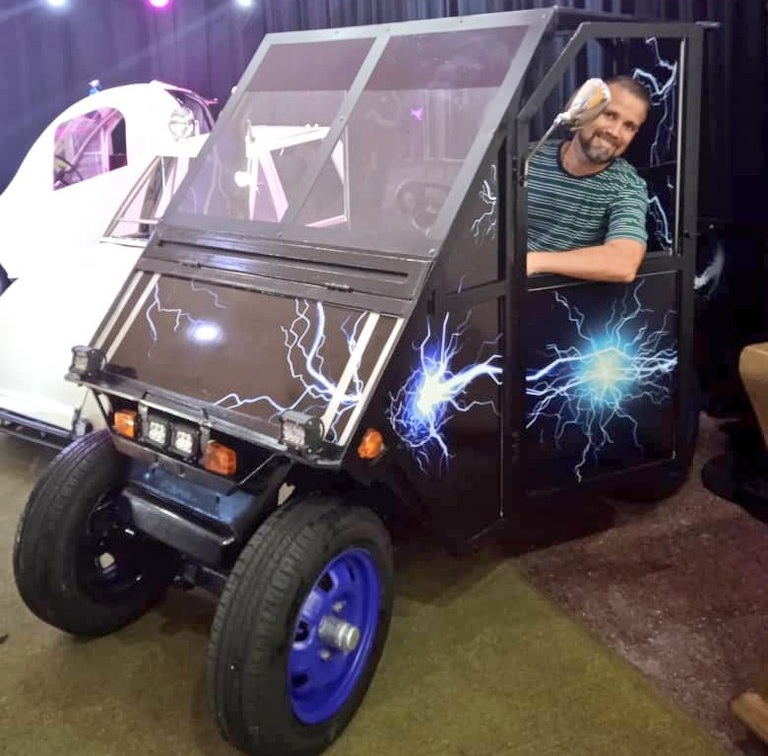 Pradelli, the creator of the "Catatumbo" prototype, pointed out that these vehicles have very low production costs and specified that "they can provide urban mobility".