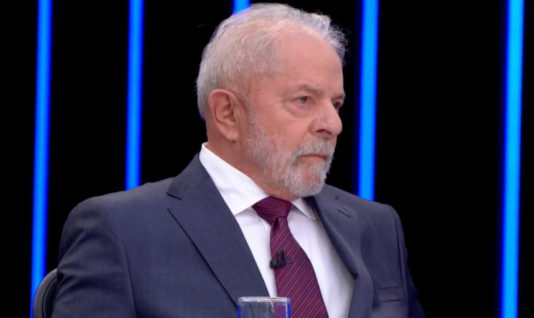 Lula da Silva says Brazil will grow based on predictability and credibility