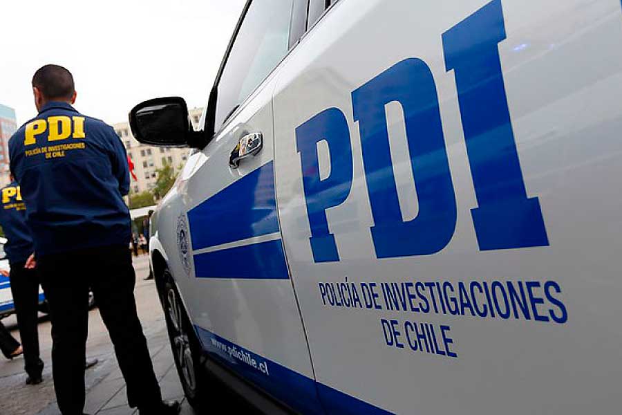 The Chilean Investigative Police (PDI) intercepted and transcribed journalists' calls.
