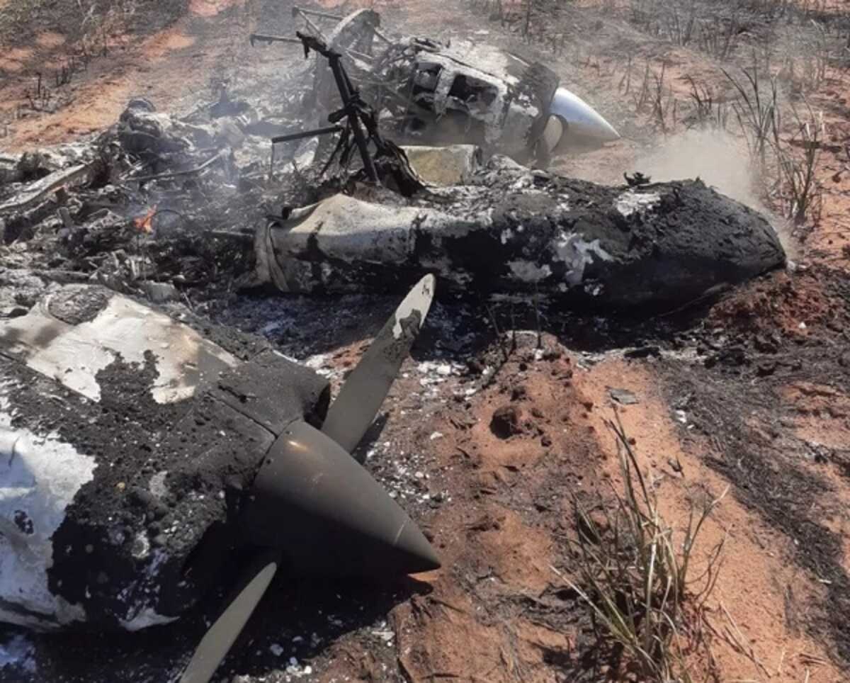 plane-fire-PR-BR
