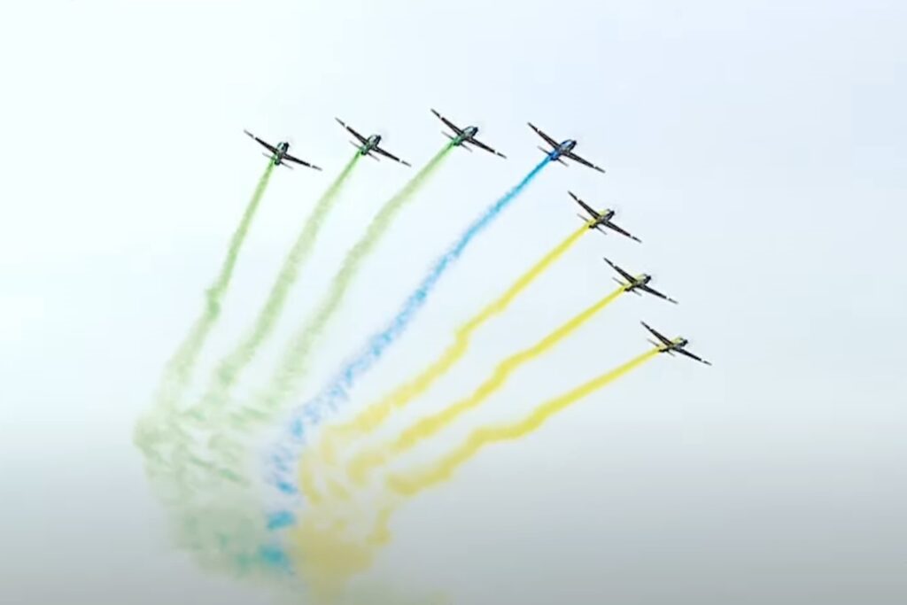 AA 1