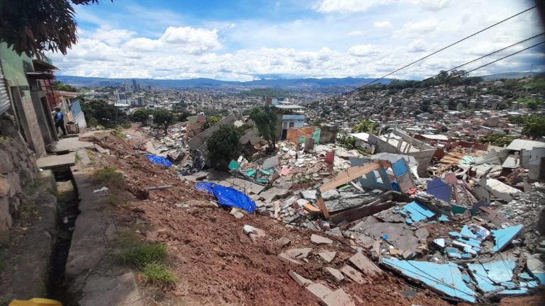 Several districts of the Honduran capital declared disaster areas