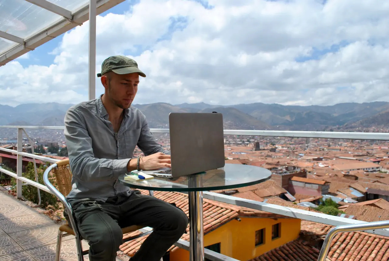 Digital nomads. (Photo internet reproduction)