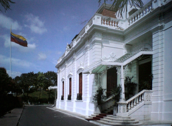 Miraflores palace, Caracas. (Photo internet reproduction)