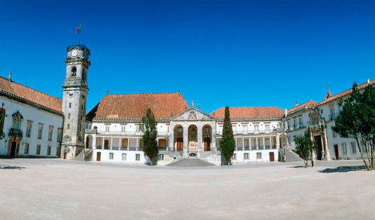 Brazil had no university, so its citizens had to travel to Portugal to study at the University of Coimbra, among other institutions for higher education. (Photo internet reproduction)