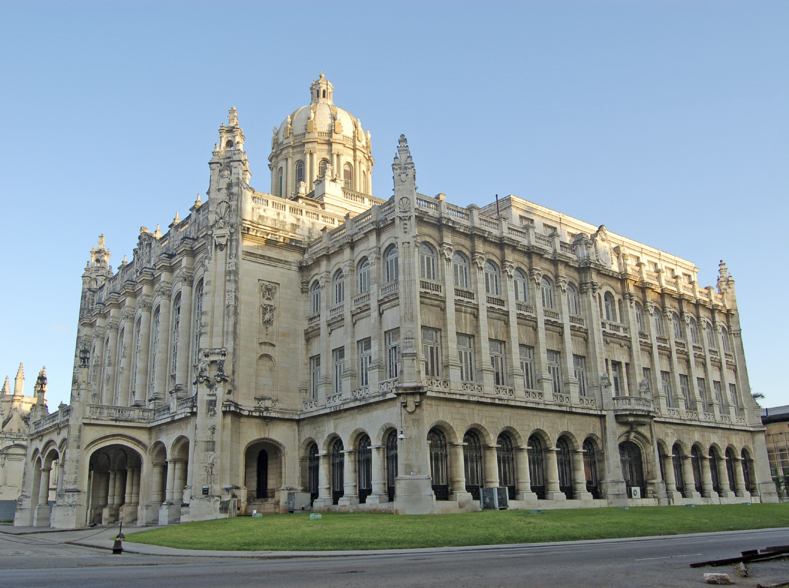 Presidential palace Havanna. (Photo internet reproduction)