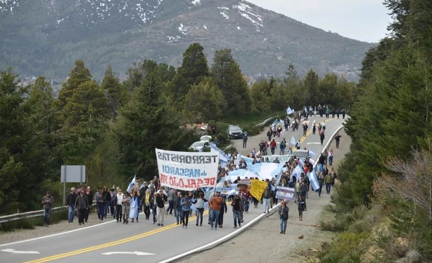 The conflict escalated recently with the intervention of the Argentine police.