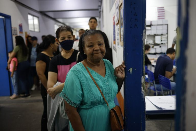 A polling station in Rio de Janeiro. (Photo internet reproduction)