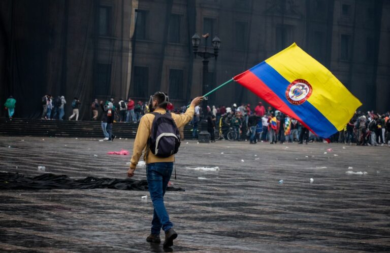 Petro’s Colombia: Conservative event canceled due to threats from communist groups