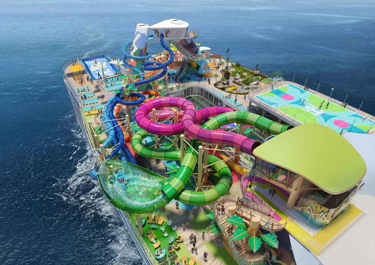 This giant will also offer on board the largest water park on the planet.