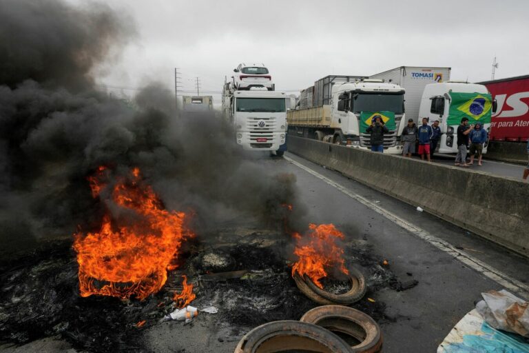 São Paulo will use “all necessary force” to break roadblocks by pro-Bolsonaro protesters