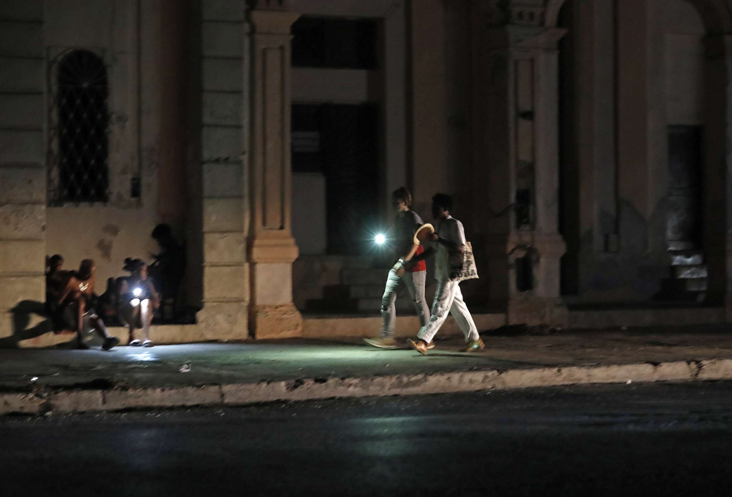 Blackouts on the island have worsened, especially after the passage of Hurricane Ivan through Cuba at the end of September.